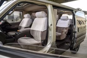 1995 TOYOTA HIACE VAN 1KZ-TE SUPER CUSTOM LIMITED
