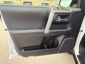 2024 TOYOTA 4RUNNER SUV V6, 4.0 LITER SR5 SPORT UTILITY 4D