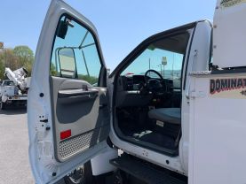 2004 FORD F-650 SUPER DUTY NON CDL MECHANIC CRANE TRUCK 7,500 LBS IMT CRANE MECHANIC CRANE TRUCK 7.2L L6 DIESEL F650 REGULAR CAB - Eddies Auto Sales