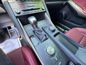 2018 LEXUS IS