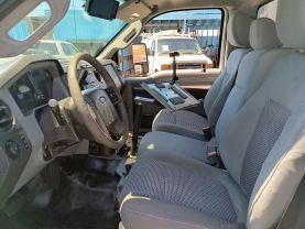 2013 FORD F550 SUPER DUTY REGULAR CAB & CHASSIS CAB CHASSIS V10, 6.8 LITER 165" W.B. 2D