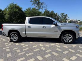 2021 CHEVROLET SILVERADO 1500 CREW CAB PICKUP V8, ECOTEC3, DFM, 5.3 LITER LTZ PICKUP 4D 5 3/4 FT