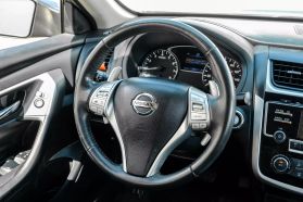 2018 Nissan Altima - Image 18