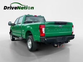 2021 FORD F350 SUPER DUTY CREW CAB PICKUP V8, FLEX FUEL, 6.2 LITER XLT PICKUP 4D 6 3/4 FT
