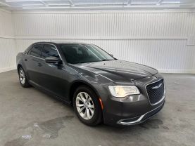2016 CHRYSLER 300