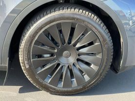 2021 TESLA MODEL Y SUV DUAL AC ELECTRIC MOTORS LONG RANGE SPORT UTILITY 4D - The Auto Lot