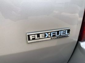 2009 CHEVROLET SUBURBAN 1500 SUV V8, FLEX FUEL, 5.3 LITER LT SPORT UTILITY 4D