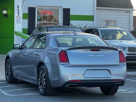 2018 CHRYSLER 300 SEDAN V6, 3.6 LITER 300S SEDAN 4D