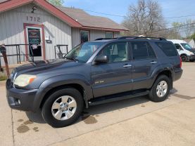 2008 TOYOTA 4RUNNER SUV V6, 4.0 LITER SR5 SPORT UTILITY 4D - Becker Auto Sales LLC in Emporia, KS