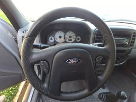2002 FORD ESCAPE SUV 4-CYL, 2.0 LITER XLS SPORT UTILITY 4D