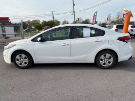 2017 KIA FORTE