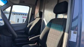 2018 Mercedes-benz Sprinter 2500 Cargo Standard Roof W/144" Wb Van 3d - Image 12