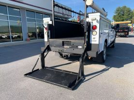 2015 CHEVROLET SILVERADO 3500 HD 8FT READING SERVICE BED TRUCK WITH 1,300 LBS LIFTGATE SERVICE/UTILITY TRUCKS V8, FLEX FUEL, 6.0 LITER WORK TRUCK PICKUP 4D 8 FT - Eddies Auto Sales