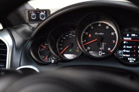 2012 PORSCHE CAYENNE SUV M4851 TURBO