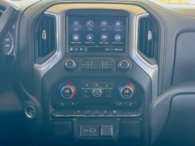2021 CHEVROLET SILVERADO 1500 CREW CAB PICKUP V8, ECOTEC3, DFM, 5.3 LITER LT PICKUP 4D 5 3/4 FT