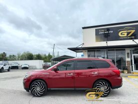 2017 Nissan Pathfinder - Image 6