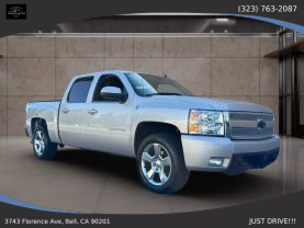 2013 CHEVROLET SILVERADO 1500 CREW CAB PICKUP V8, FLEX FUEL, 5.3 LITER LT PICKUP 4D 5 3/4 FT