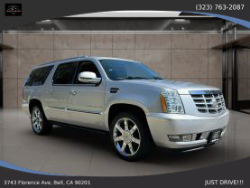 2014 CADILLAC ESCALADE ESV SUV V8, FLEX FUEL, 6.2 LITER LUXURY SPORT UTILITY 4D