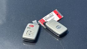 2009 TOYOTA CAMRY SEDAN 4-CYL, HYBRID, 2.4 LITER HYBRID SEDAN 4D