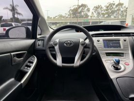 2015 TOYOTA PRIUS TWO HATCHBACK 4D