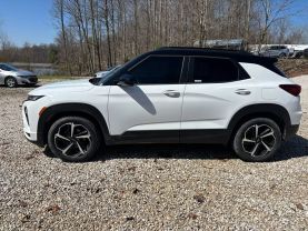 2021 CHEVROLET TRAILBLAZER SUV 3-CYL, ECOTEC, TURBO, 1.3 LITER RS SPORT UTILITY 4D at T&T Repairables - used car dealership in Spencer, Indiana.