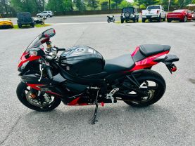 2014 SUZUKI GSX-R750L4 SPORTBIKES - -