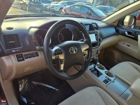 2013 TOYOTA HIGHLANDER SUV V6, 3.5 LITER SE SPORT UTILITY 4D