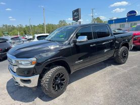 2019 RAM 1500 CREW CAB