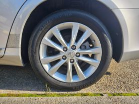 2010 LEXUS ES SEDAN V6, 3.5 LITER ES 350 SEDAN 4D