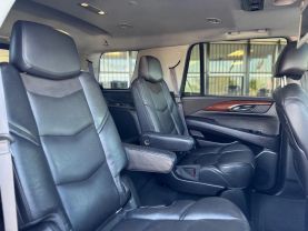 2016 CADILLAC ESCALADE SUV V8, 6.2 LITER LUXURY SPORT UTILITY 4D