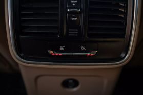 2019 PORSCHE MACAN SUV 4-CYL, TURBO, 2.0 LITER SPORT UTILITY 4D