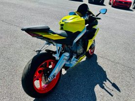 2022 APRILIA RS 660 SPORTBIKES - -