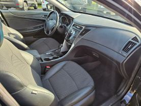 2011 HYUNDAI SONATA