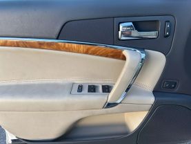 2012 Lincoln Mkz Sedan 4d - Image 16