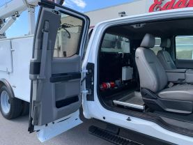 2019 FORD F550 SD MECHANIC CRANE TRUCK 5,000 LBS AUTO CRANE MECHANIC CRANE TRUCK V8, TURBO DIESEL, 6.7 LITER XL CAB & CHASSIS 4D - Eddies Auto Sales