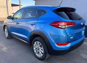 2016 HYUNDAI TUCSON SUV 4-CYL, 2.0 LITER SE SPORT UTILITY 4D