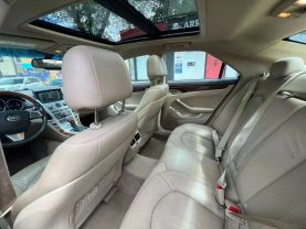 2010 Cadillac Cts - Image 2