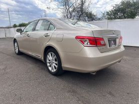 2010 LEXUS ES SEDAN V6, 3.5 LITER ES 350 SEDAN 4D