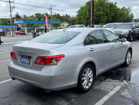 2010 LEXUS ES