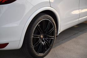 2012 PORSCHE CAYENNE SUV M4851 TURBO