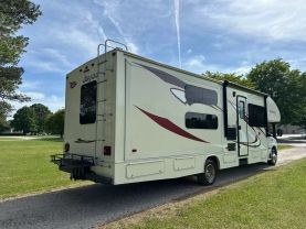 Used 2016 JAYCO REDHAWK CLASS C - 31XL - LA Auto Star located in Virginia Beach, VA