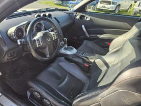 2009 NISSAN 350Z