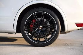 2012 PORSCHE CAYENNE SUV M4851 TURBO
