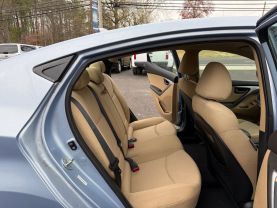 2012 HYUNDAI ELANTRA