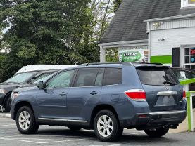 2013 TOYOTA HIGHLANDER SUV V6, 3.5 LITER SE SPORT UTILITY 4D
