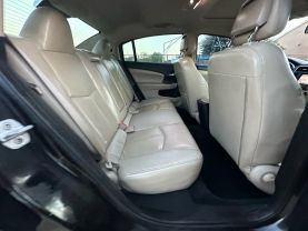 2012 CHRYSLER 200