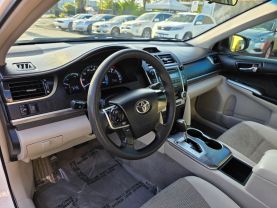 2012 TOYOTA CAMRY SEDAN 4-CYL, HYBRID, 2.5 LITER LE HYBRID SEDAN 4D