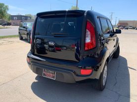 2013 KIA SOUL WAGON 4-CYL, 1.6 LITER WAGON 4D - Becker Auto Sales LLC in Emporia, KS