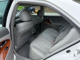 2009 TOYOTA CAMRY SEDAN 4-CYL, 2.4 LITER XLE SEDAN 4D