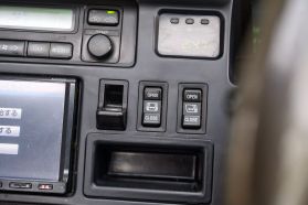 1995 TOYOTA HIACE VAN 1KZ-TE SUPER CUSTOM LIMITED
